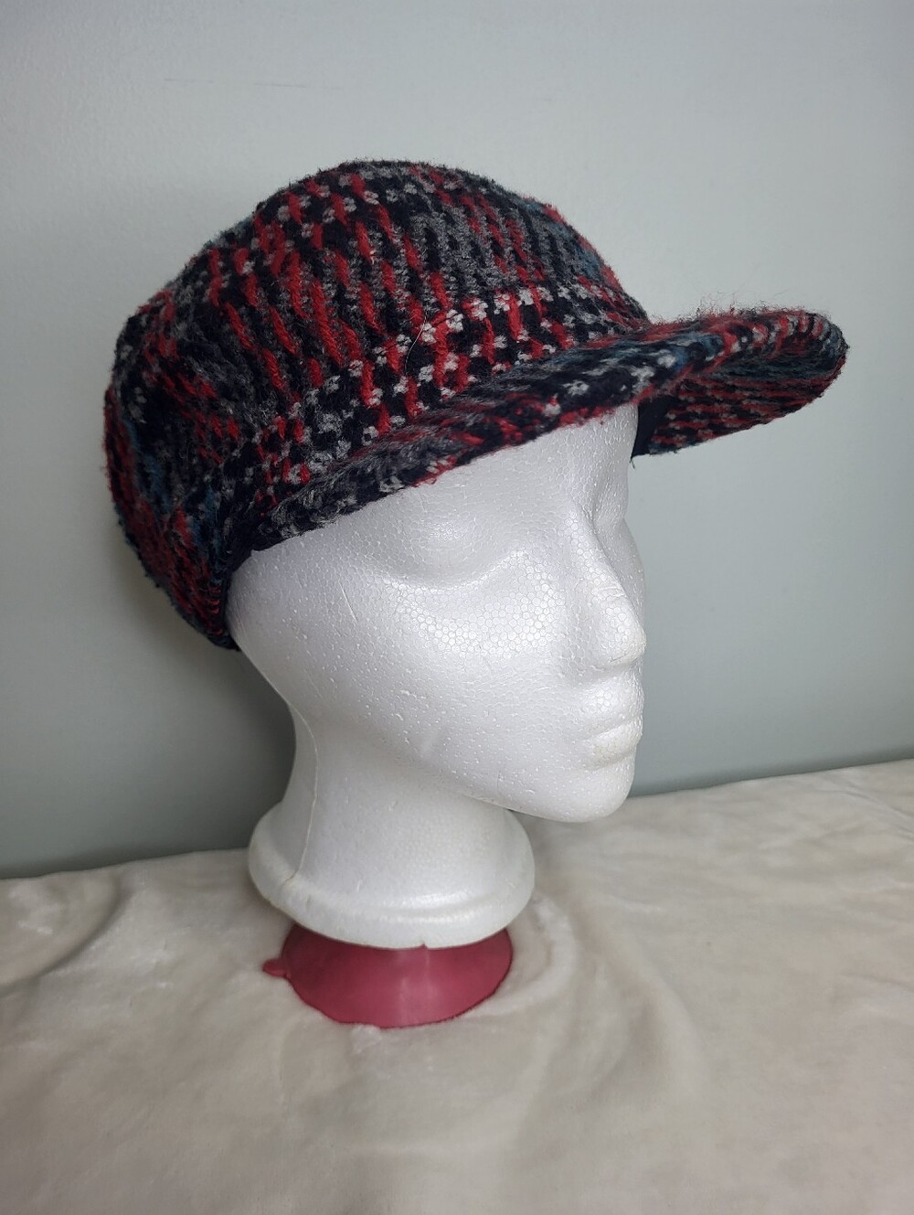 Shandon Ireland Wool Blend Plaid Newsboy Cap in Red and Gray.